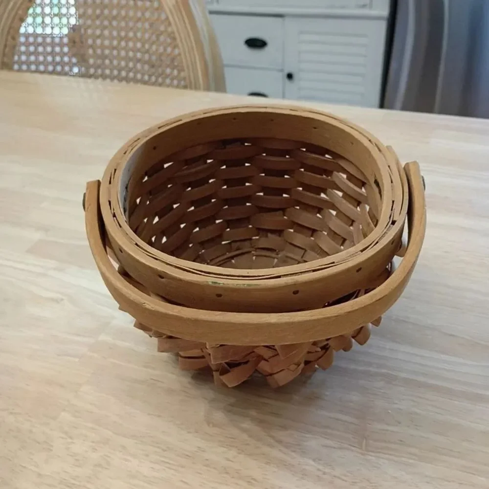 Vintage Woven Porcupine Curl Rustic Basket Swing Handle